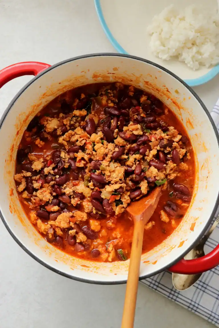 Easy Dutch Oven Chili Recipe You’ll Crave All Season